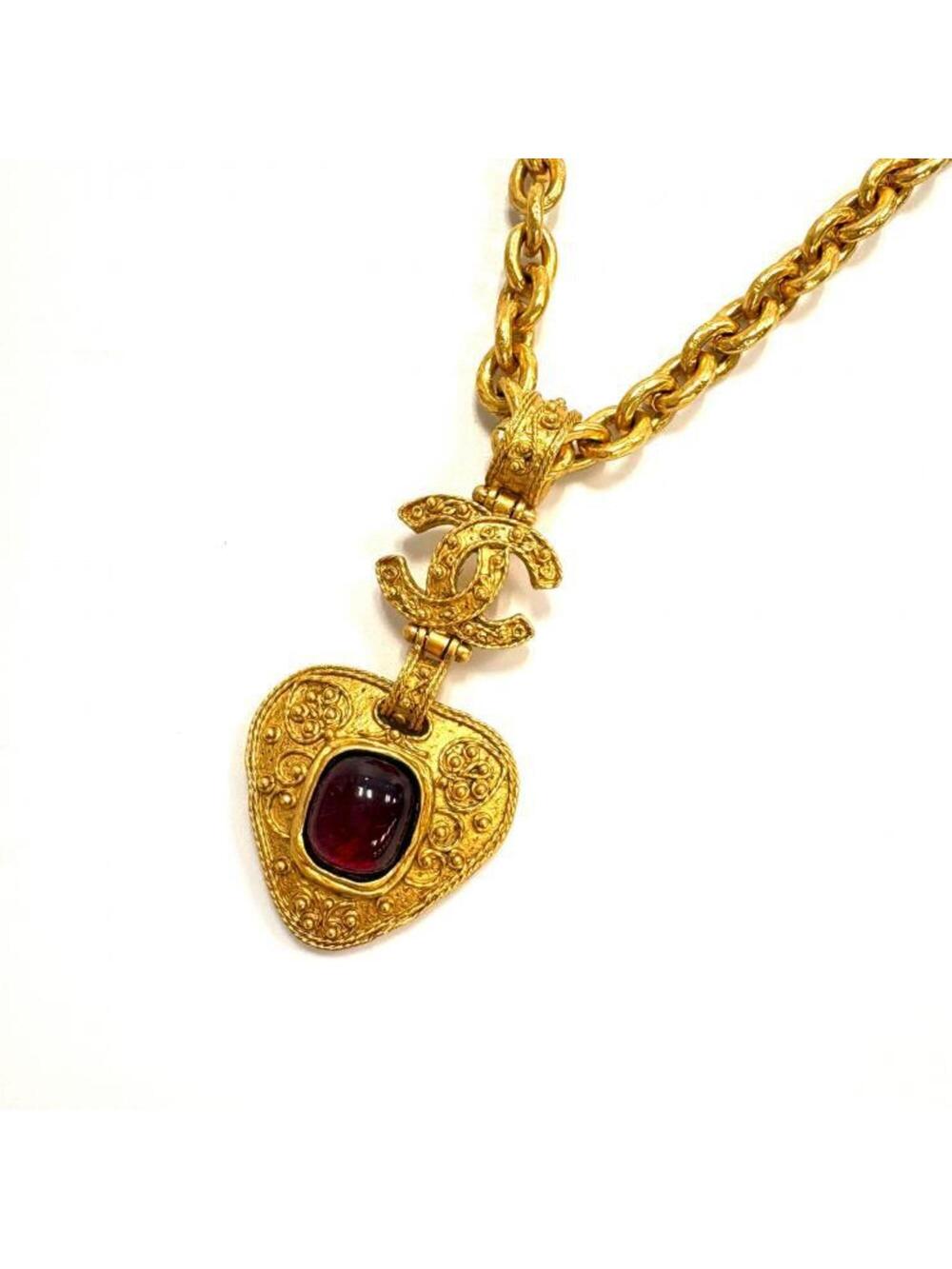 Chanel Cc Logo Chain Heart Pendant #357925C18B
